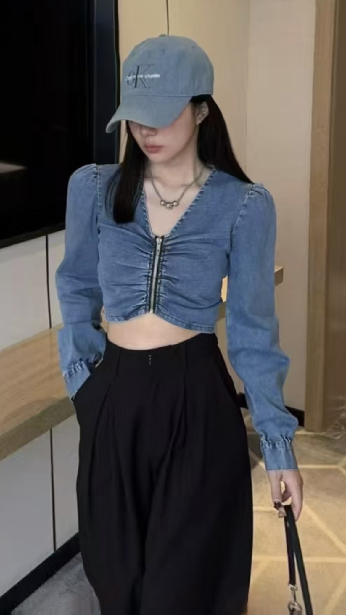 Trendy Slim Fit Pleated Zip Long Sleeve Denim Shirt Jacket for Women