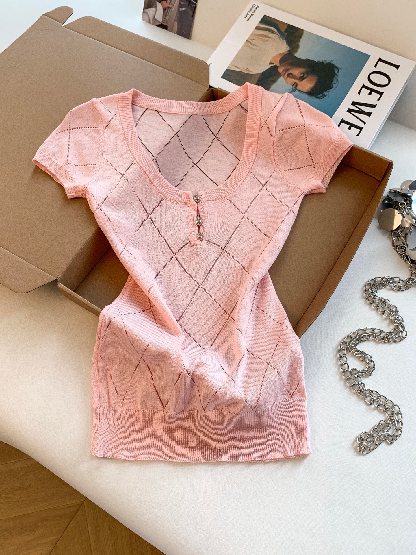 Women's Summer Argyle Cutout U-Neck Short Sleeve Knit Top Slimming Design T-Shirt