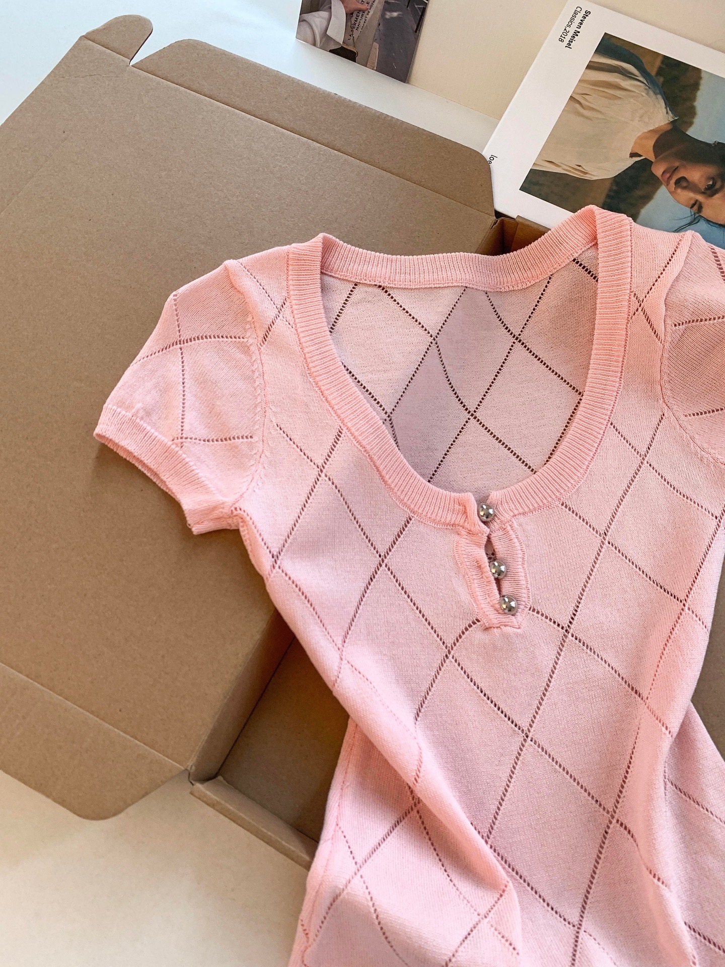 Women's Summer Argyle Cutout U-Neck Short Sleeve Knit Top Slimming Design T-Shirt - Image 3